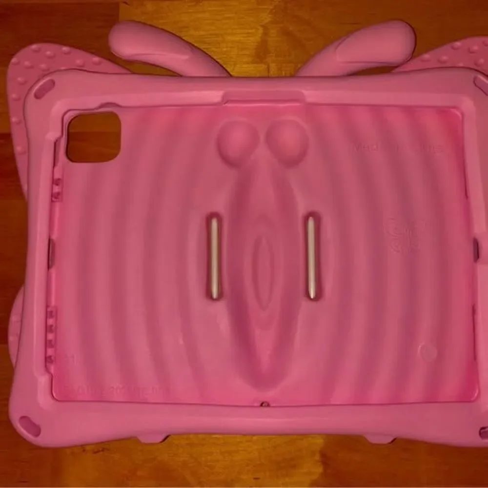 Pink Butterfly iPad Case for iPad Pro 11 and 10.9 Air 6/5/4 Brand New